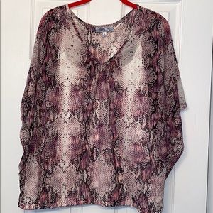 NWT Top. JLO brand from Kohl’s